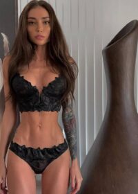 Индивидуалка Мира +7(931)366-28-01 Санкт-Петербург